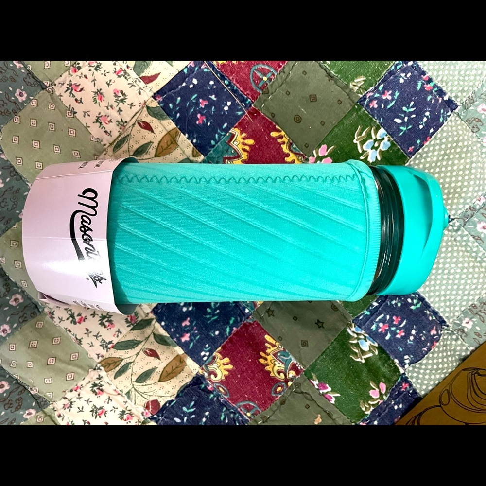 Brand new - Masontops turquoise water bottle.